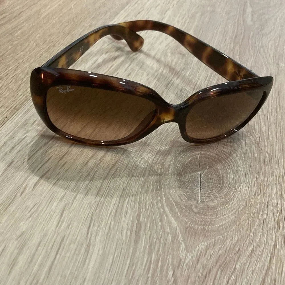 Ray-Ban Tortoise Shell Jackie Ohh Style Sunglasses Brown Gradient Lenses - Picture 2 of 7